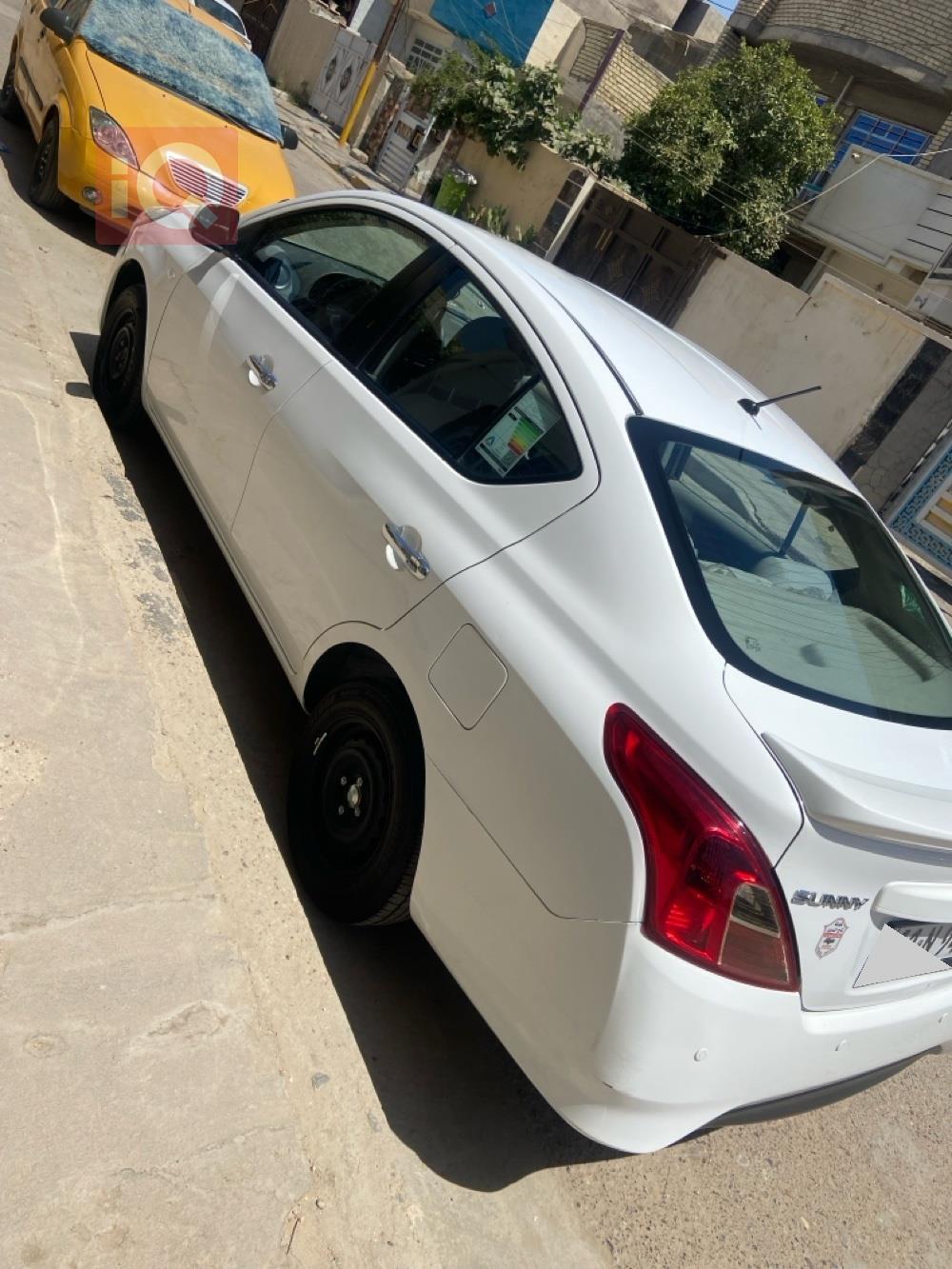 نيسان صني